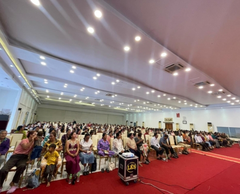 WhatsApp Image 2025-10-29 at 05.33.28 (1)